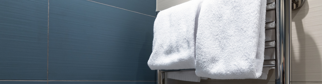 Towel radiators: How To Choose Between Hydronic And Electric