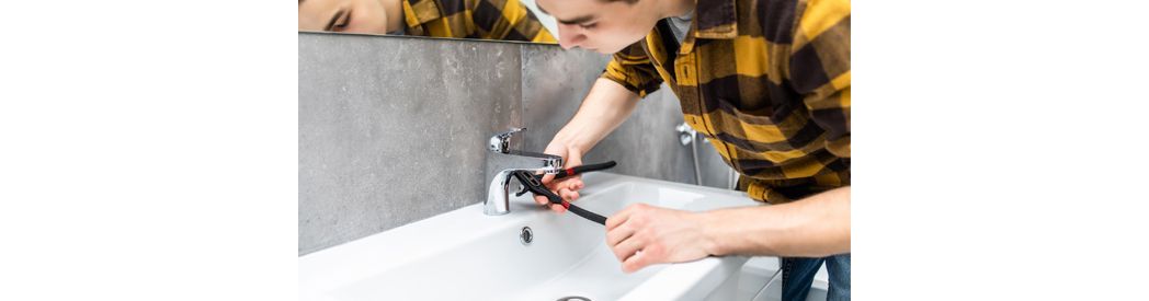 How to Replace Taps in the Bathroom | Bathroom Takeaway