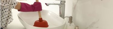How To Unblock A Sink without A Plunger