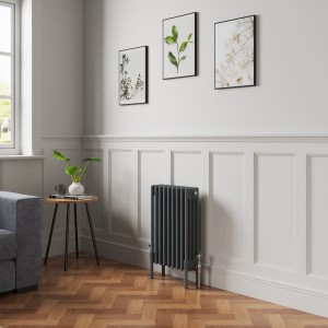 Bern 600 x 425mm Anthracite Four Column Horizontal Traditional Radiator